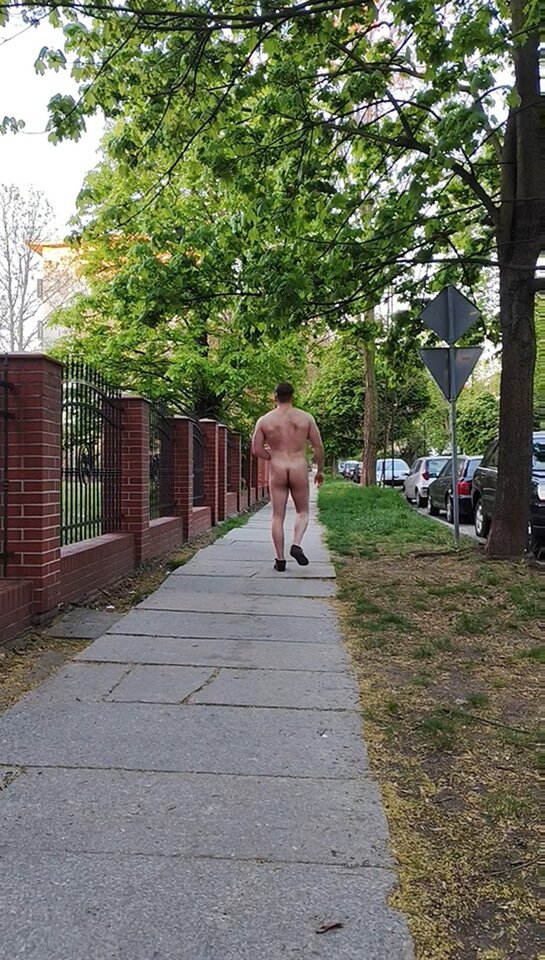 chodnik.jpg - PublicPlaces