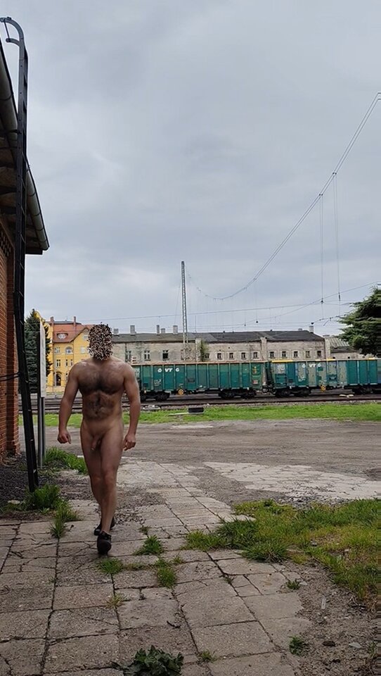 PKP_miasto.jpg - PublicPlaces