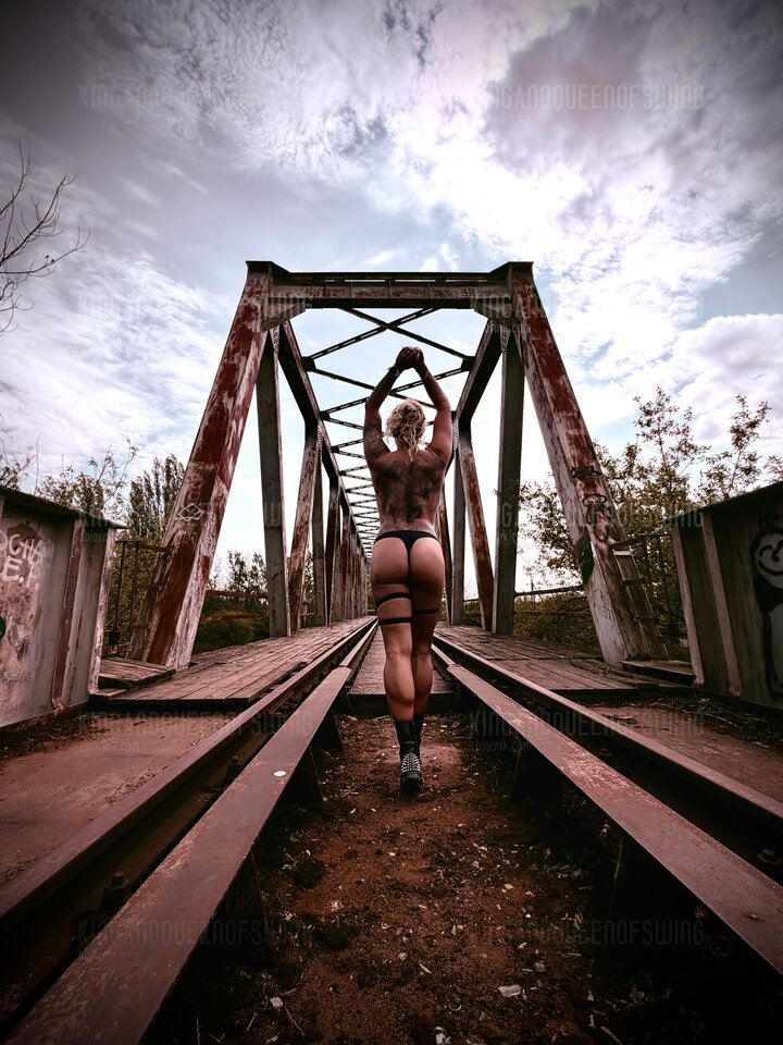 Szyny 😂 - KingAndQueenOfSwing