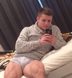 674910594.jpg