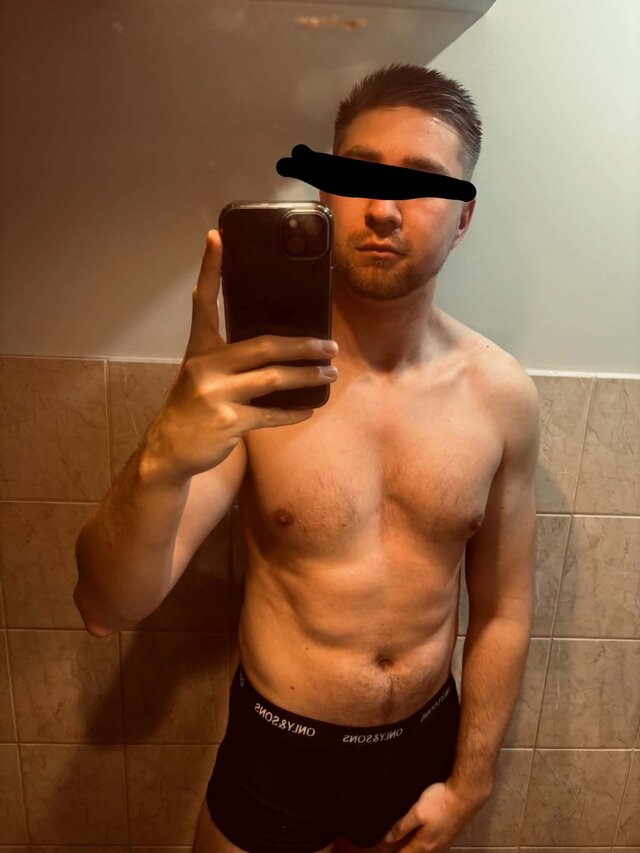 ThreesomeEnjoyer