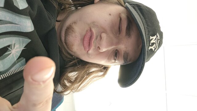 JakubHuge01