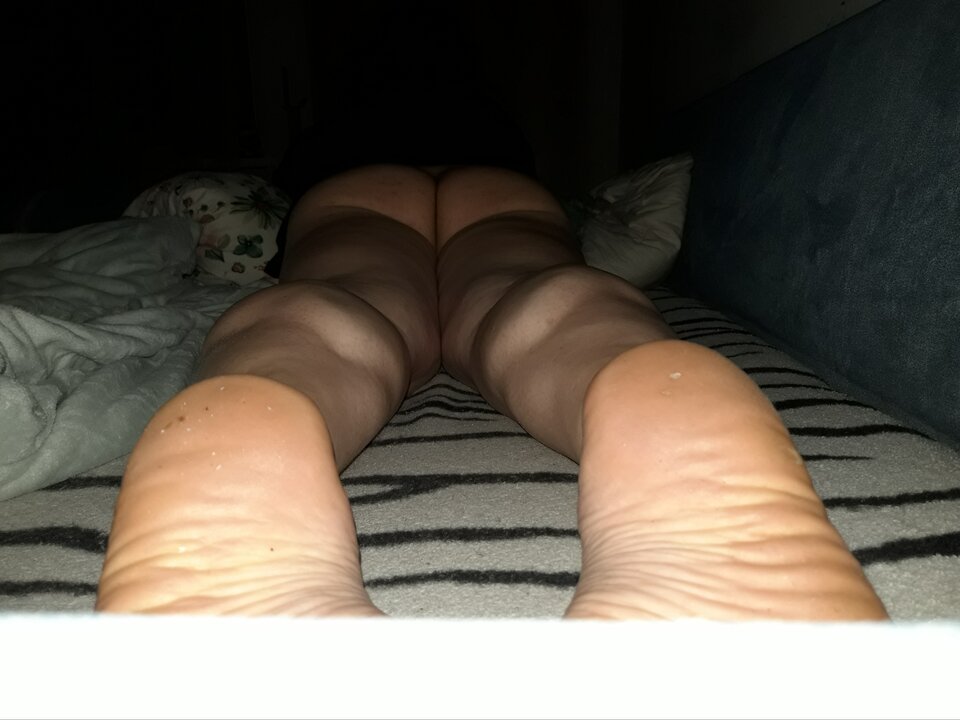 20260510_145917.jpg - 1Hot_wife_end_cuck1