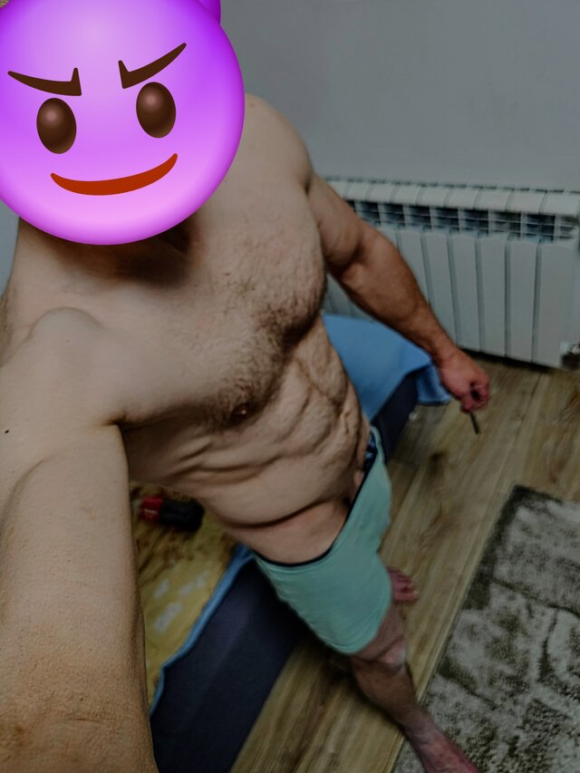 Hotman932