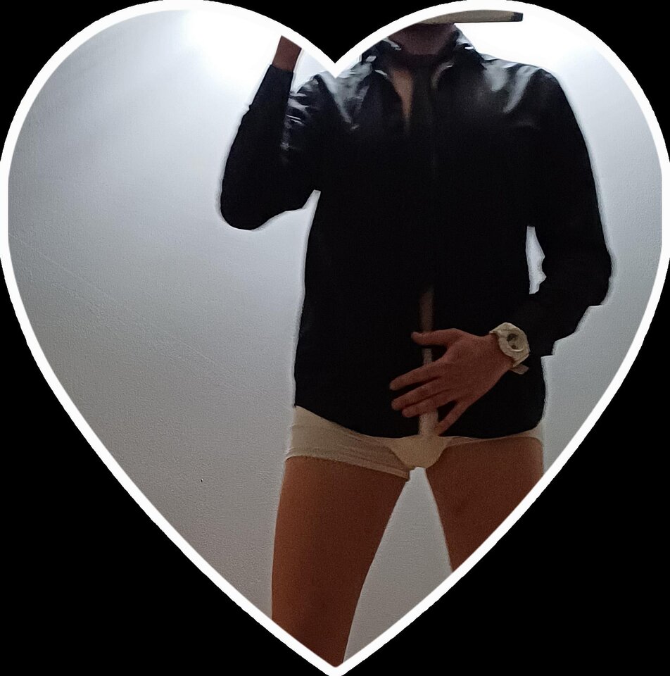 Brakuje Twoich dłoni, pomiędzy rozpiętymi guzikami 🤭😈 - RozmownyRomantyk