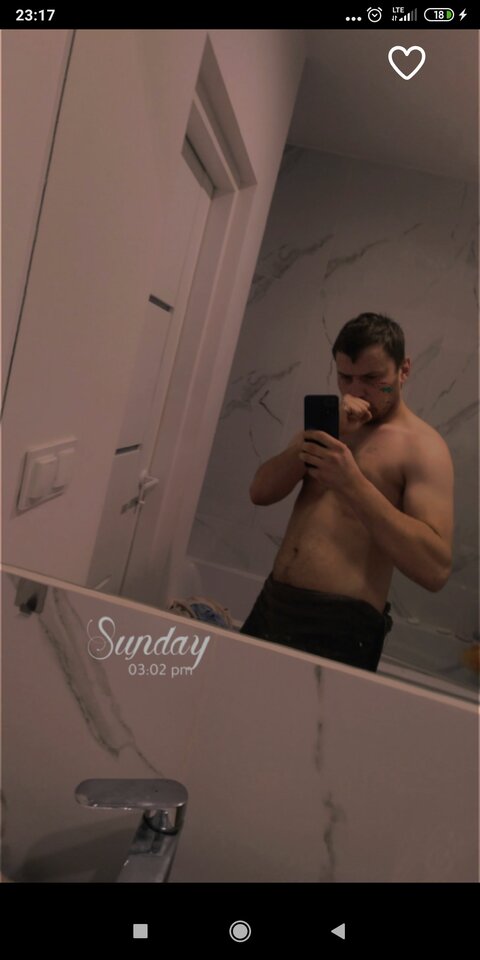 Screenshot_2026-05-11-23-17-31-986_com.snapchat.android.jpg - Krystian090202