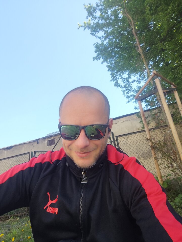 1000013657.jpg - SmokWawelskiBronowice