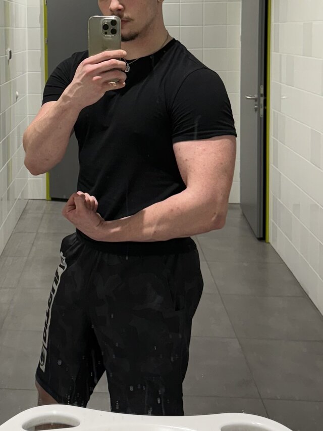 Ddy_4u