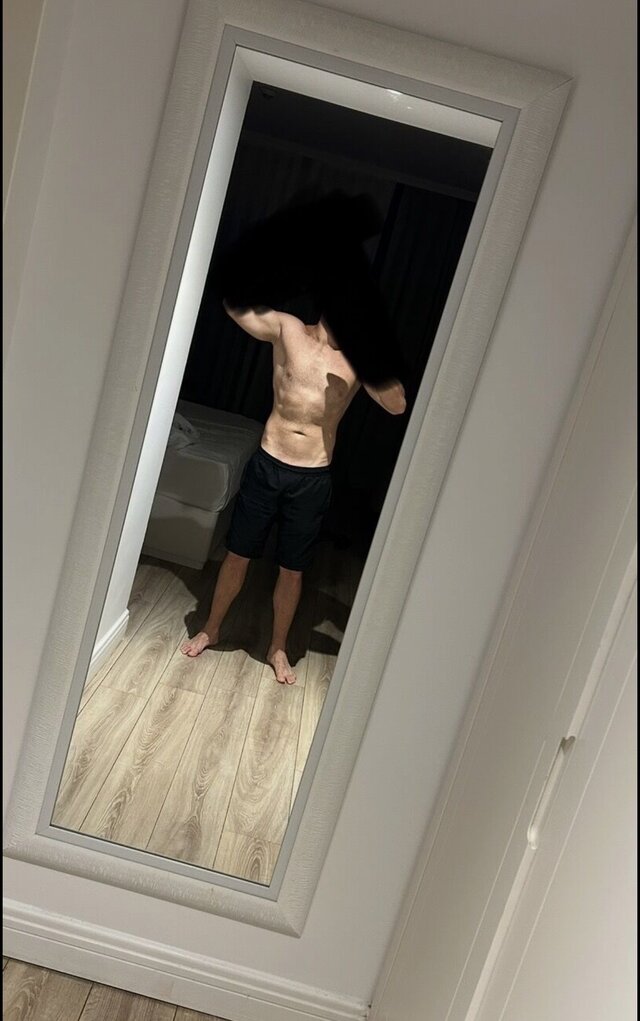 Mocnyon699
