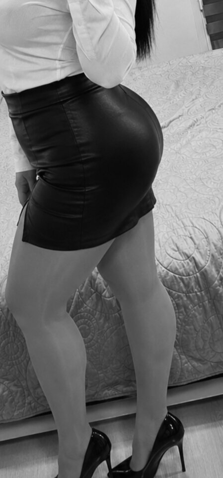 09-3-AD2-47-92-B731-B7101017F.jpeg - LadyKatt