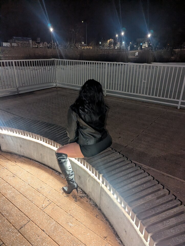 1000011018.jpg - m2022
