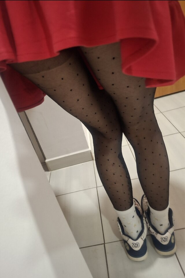 14457.jpg - SissySlave94forBBC