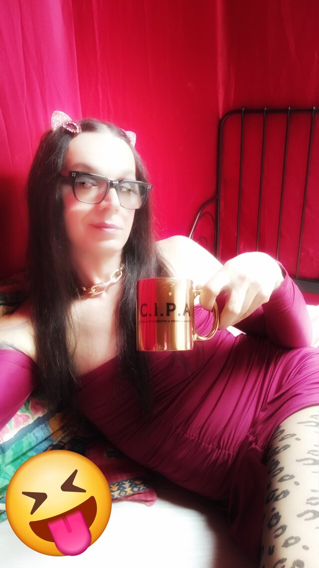 HARDCORELLA69