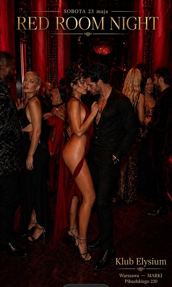 RED ROOM NIGHT 💋 - ArekPUCHATEK