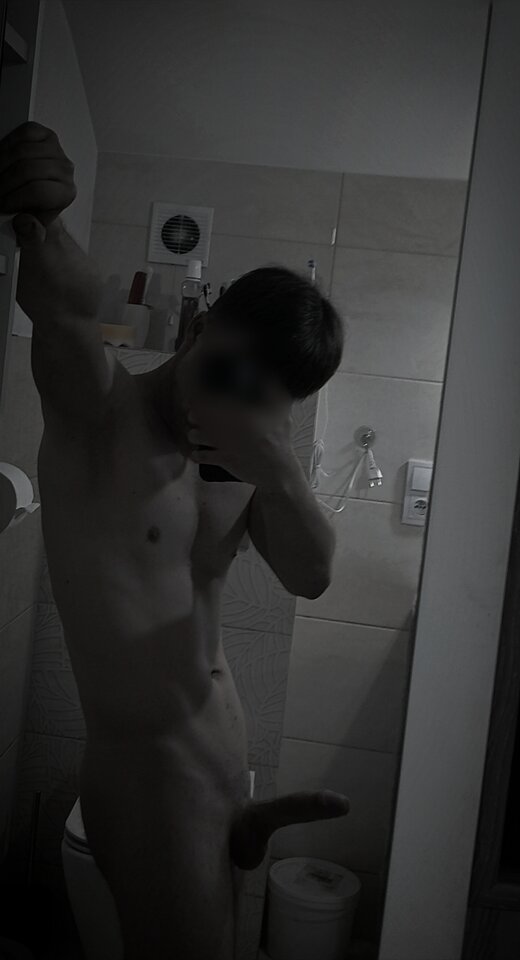 1000005084.jpg - mil00321