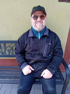 6a3c0479-ac89-412e-9e5a-5f0de55f897a.jpg