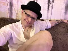 Uwielbiam kapelusze ;)