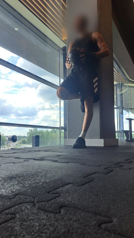 Czarny koń 🖤 - DisneyPlusWalt_PremiumSport