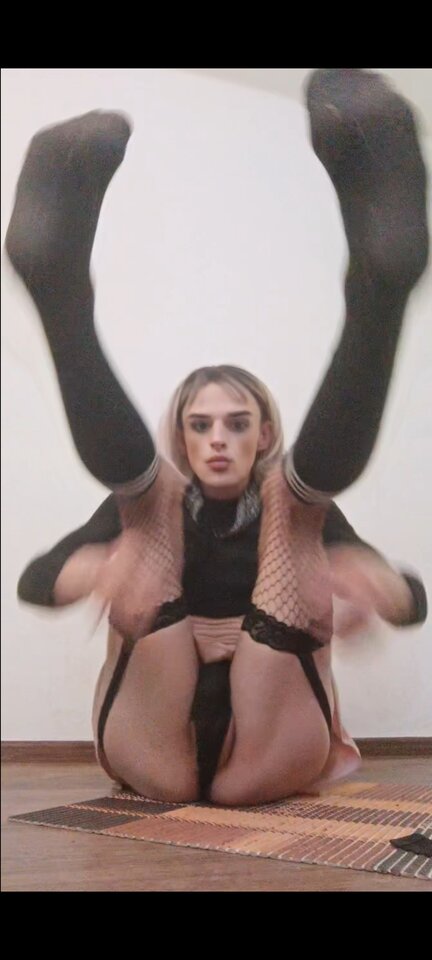 1000004883.jpg - CrossdresserFemboy
