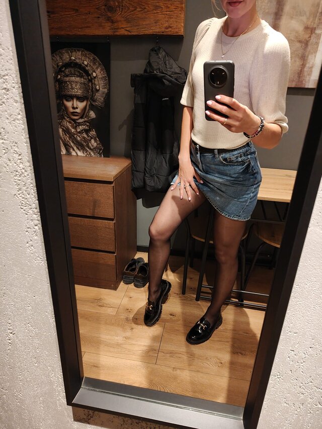 JeniferAston