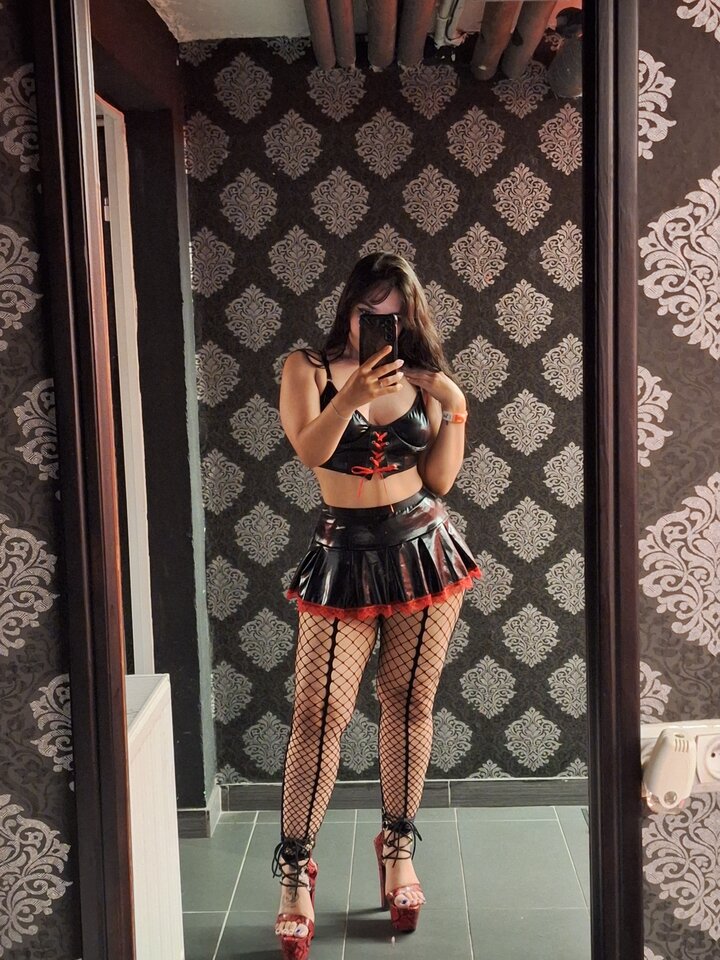🔥🔥🔥 - LatinaOnPole