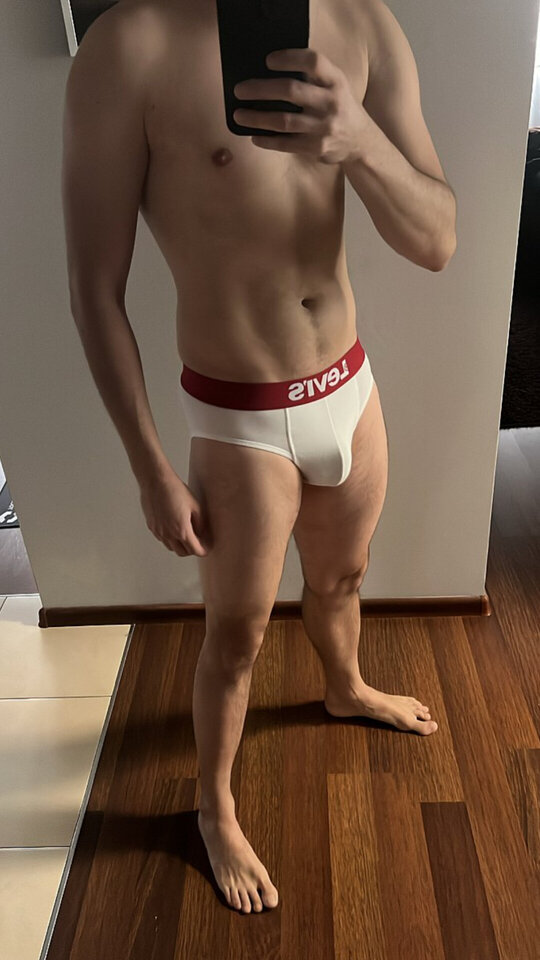 😈😊 - Dominujacykochanek00