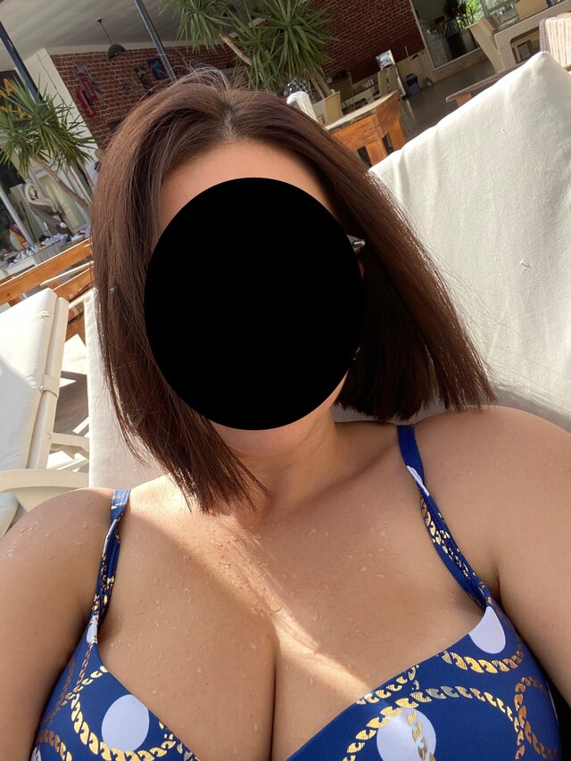 JuliaBigAss