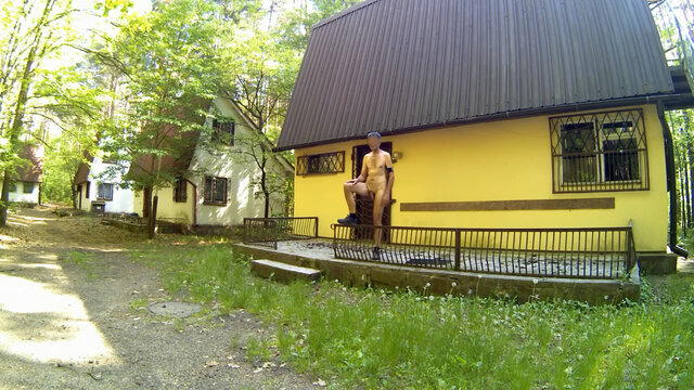 Krzysztof_cfnm