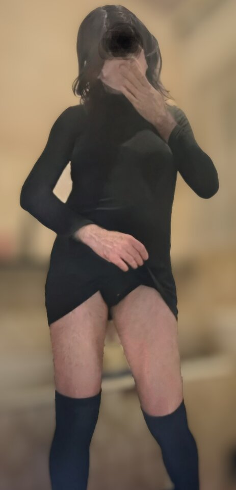 IMG_20251108_060347467_HDR_PORTRAIT (1).jpg - CD_Pussy