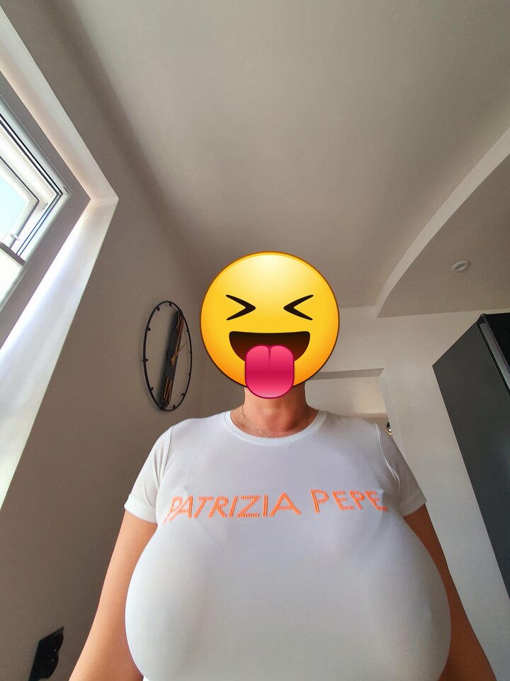 1000108025.jpg - Mamamilfamatorka