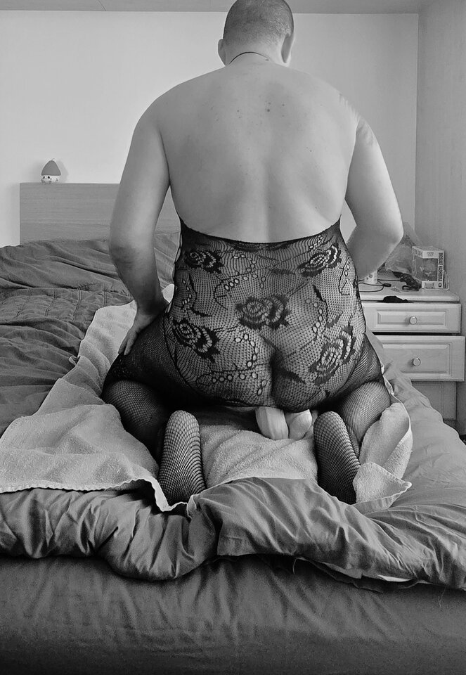 1000031279.jpg - DildoloverUk