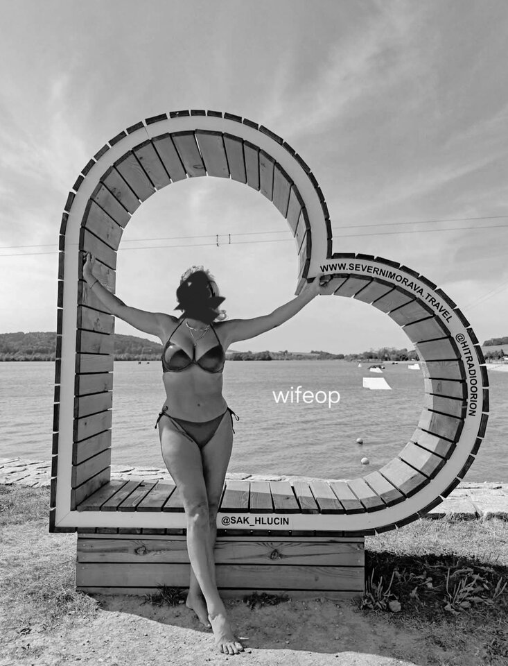 1000095184.jpg - Wifeop